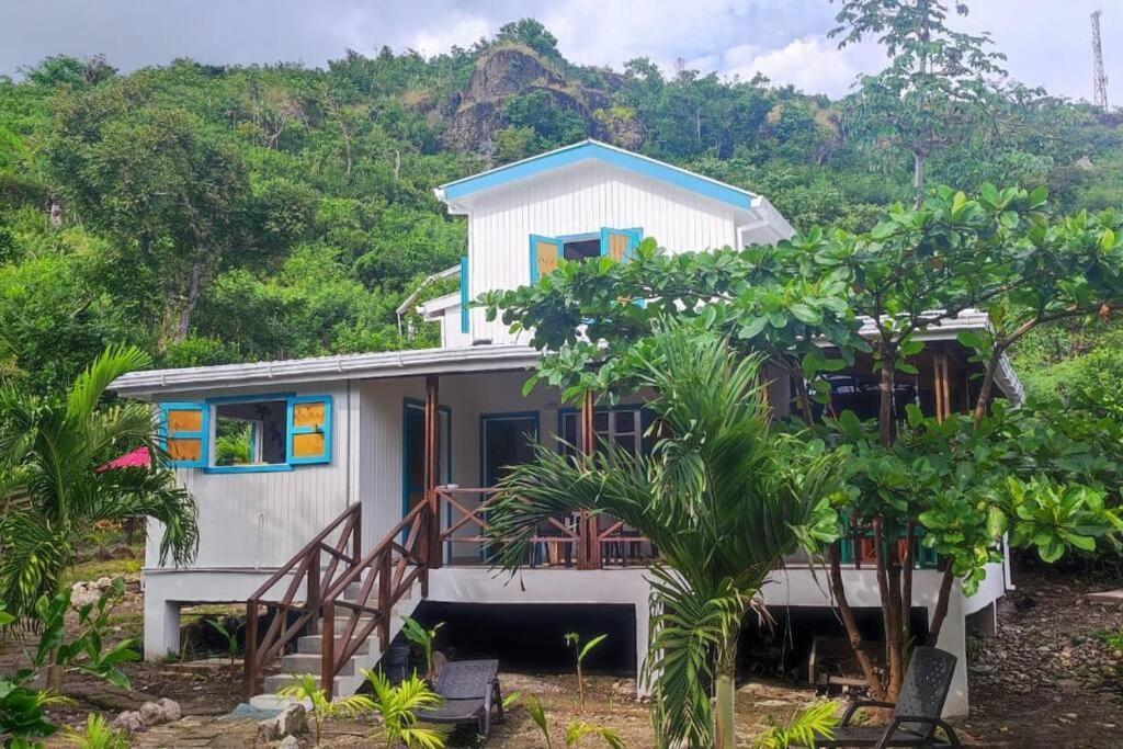 Mi Hermosa - Casa Islena A 70 Metros De La Playa Archibolds Ngoại thất bức ảnh
